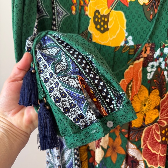 Philosophy Size 12 Green Dress with Floral Pattern - Picture 5 of 11